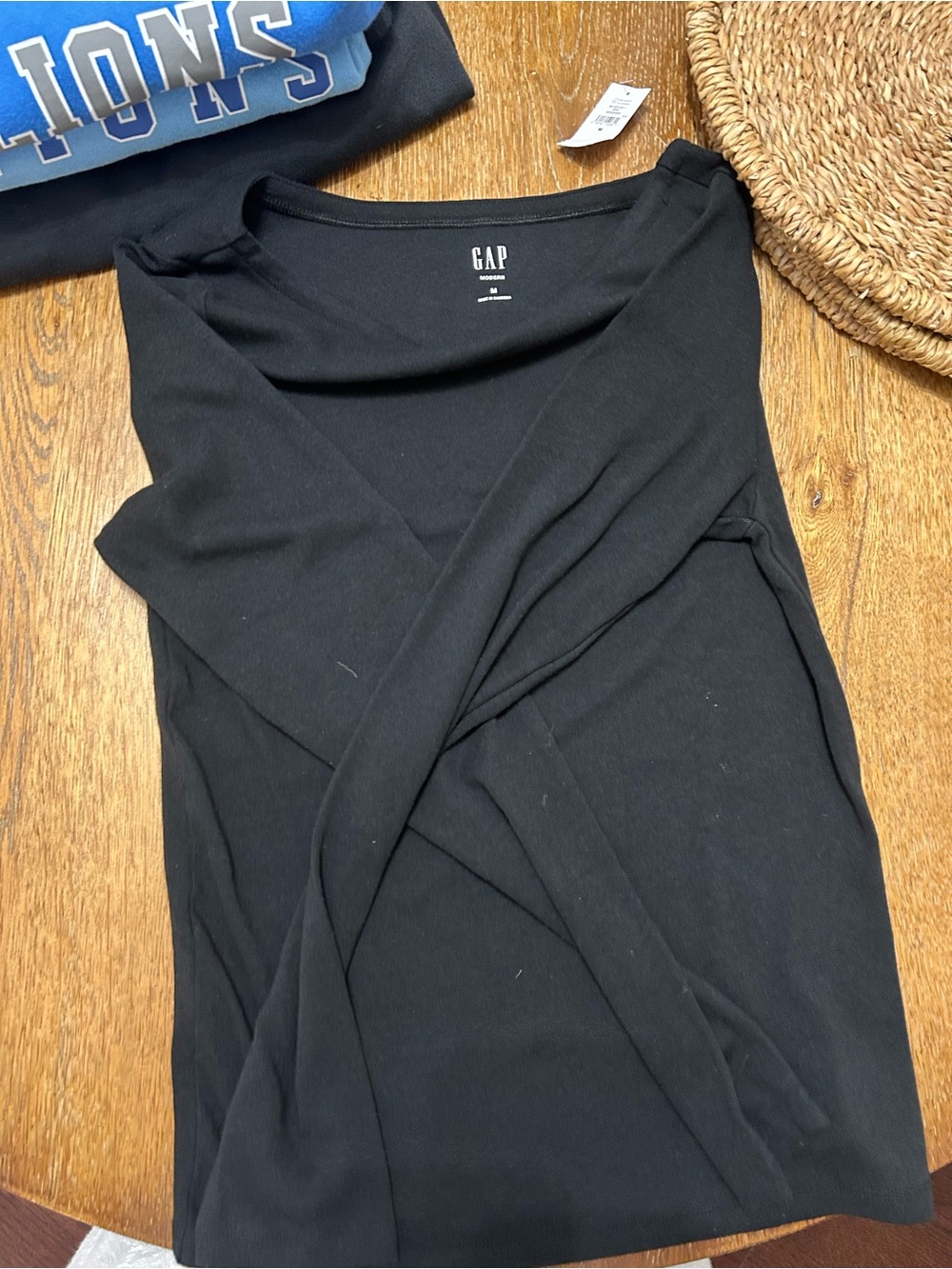 GAP Modern Black boat neck longsleeve - M